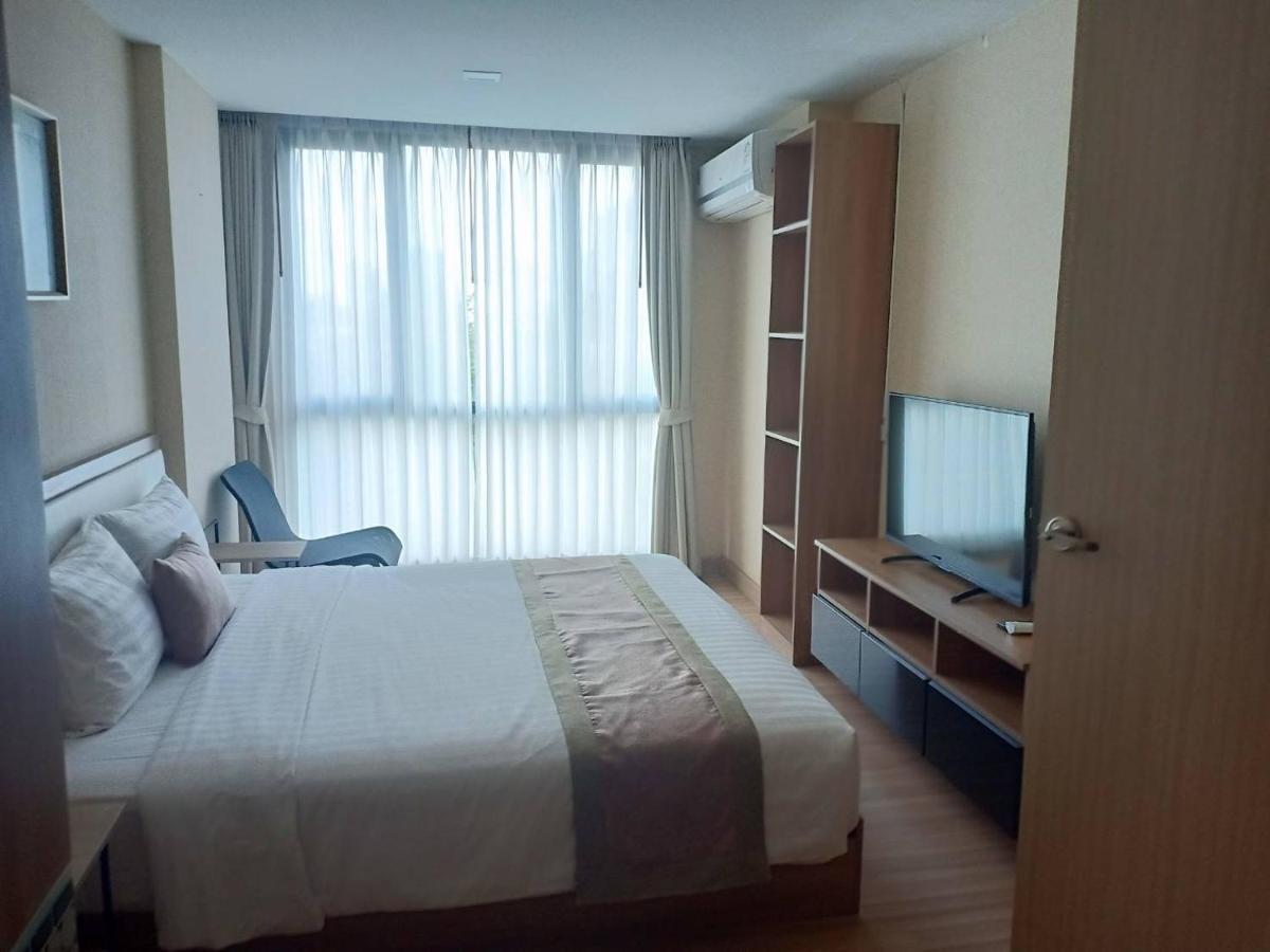 Ramada By Wyndham Bangkok Ten Ekamai Residences 외부 사진